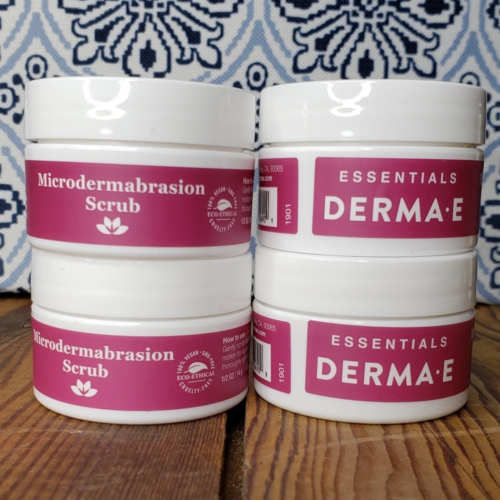 Microdermabrasion Scrub x 4
